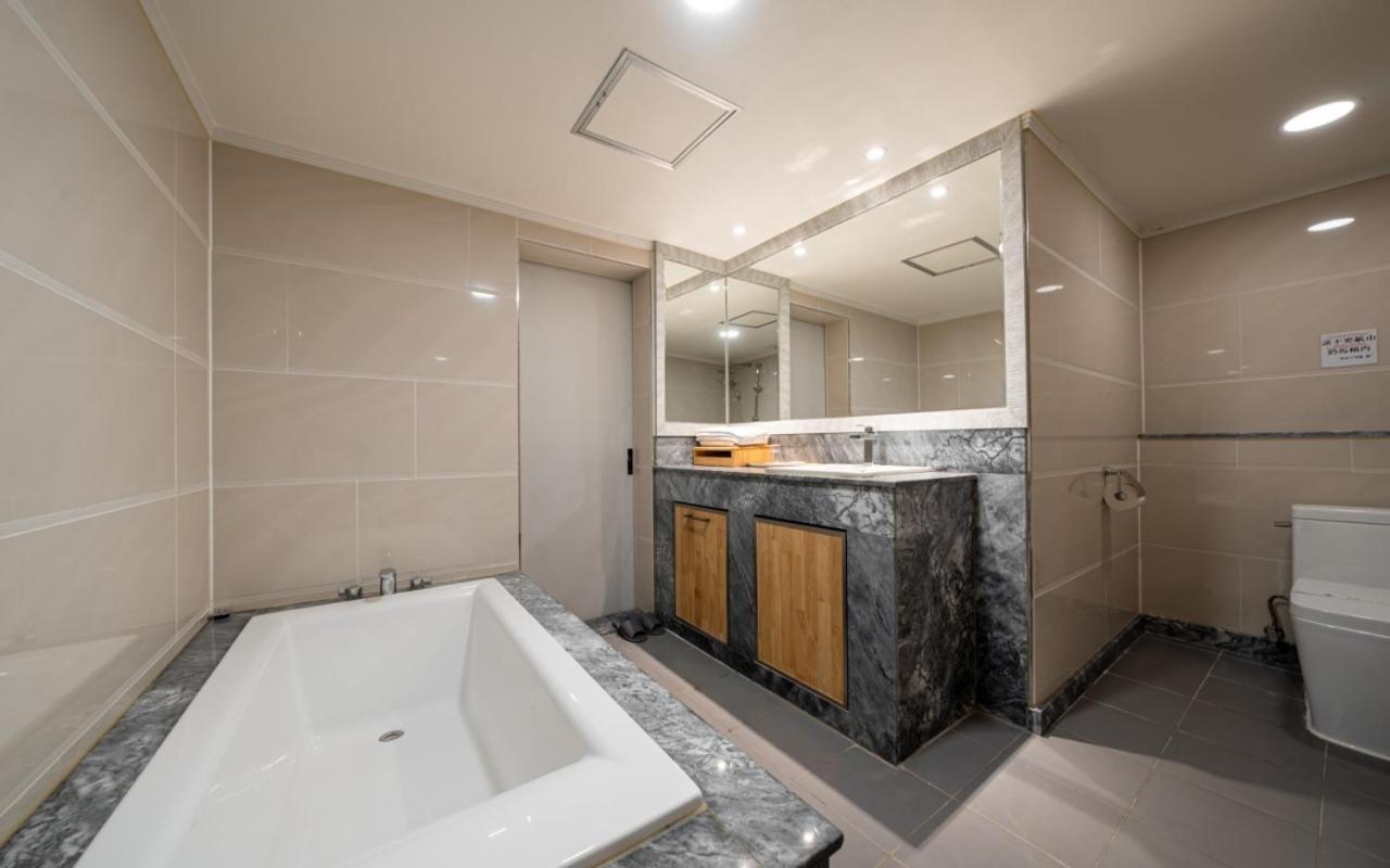 I.Y Hotel Szuvon Kültér fotó