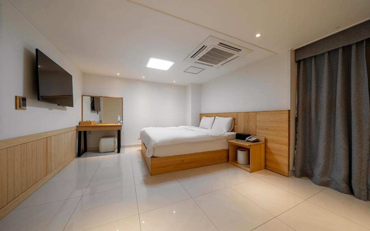 I.Y Hotel Szuvon Kültér fotó