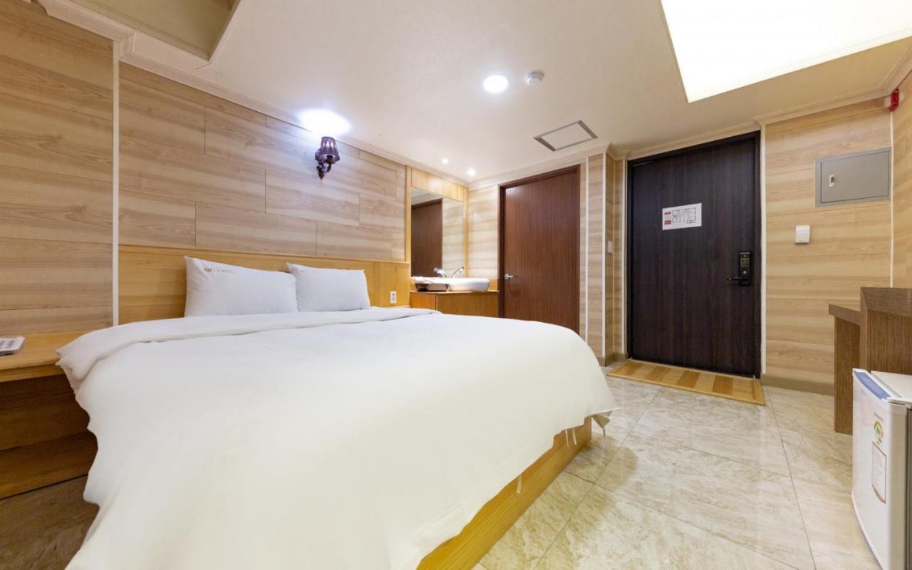 I.Y Hotel Szuvon Kültér fotó
