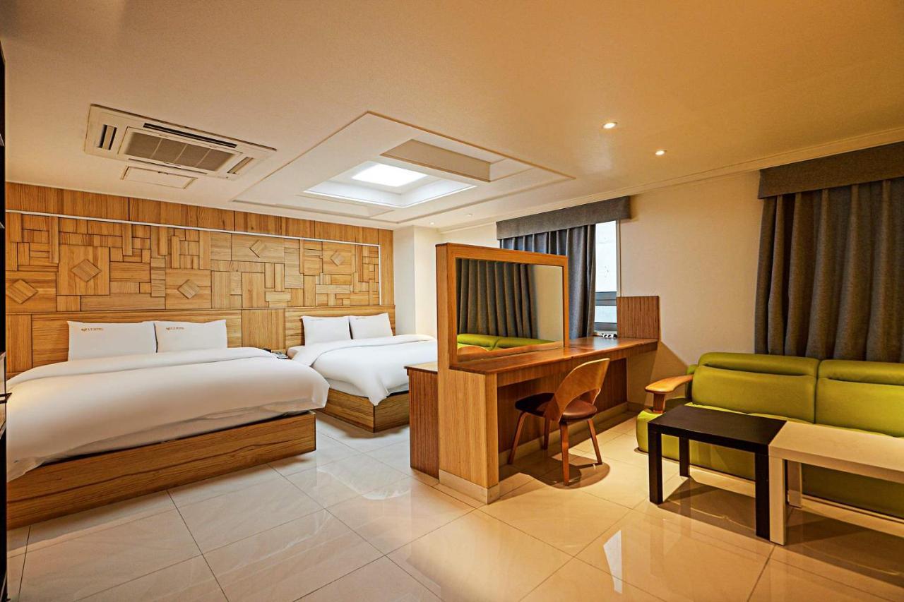 I.Y Hotel Szuvon Kültér fotó