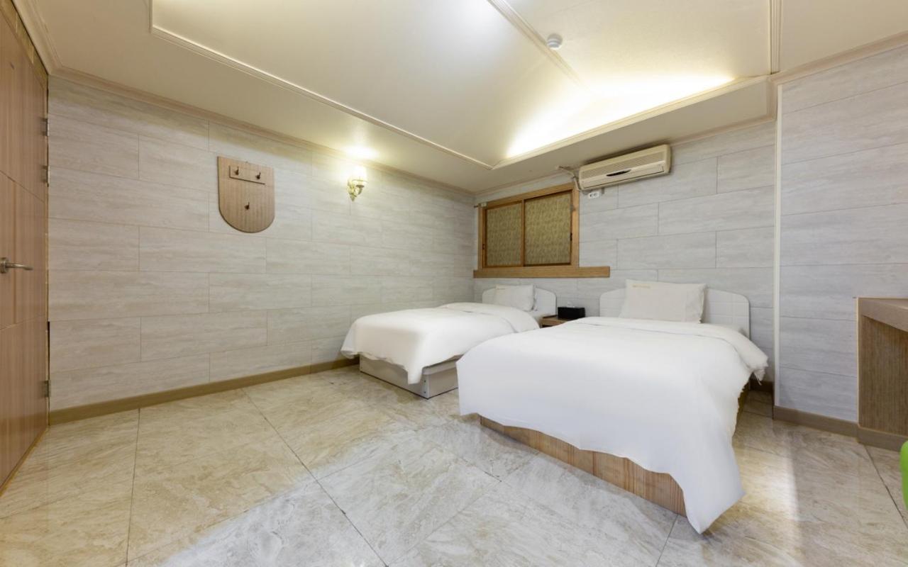 I.Y Hotel Szuvon Kültér fotó