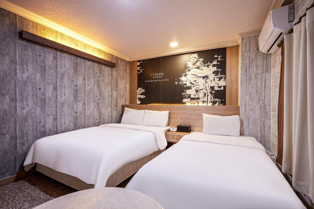 I.Y Hotel Szuvon Kültér fotó