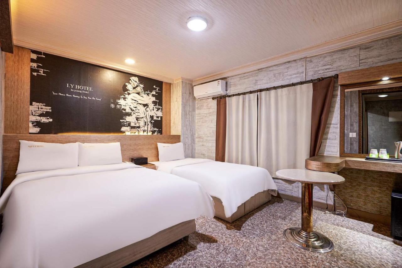 I.Y Hotel Szuvon Kültér fotó